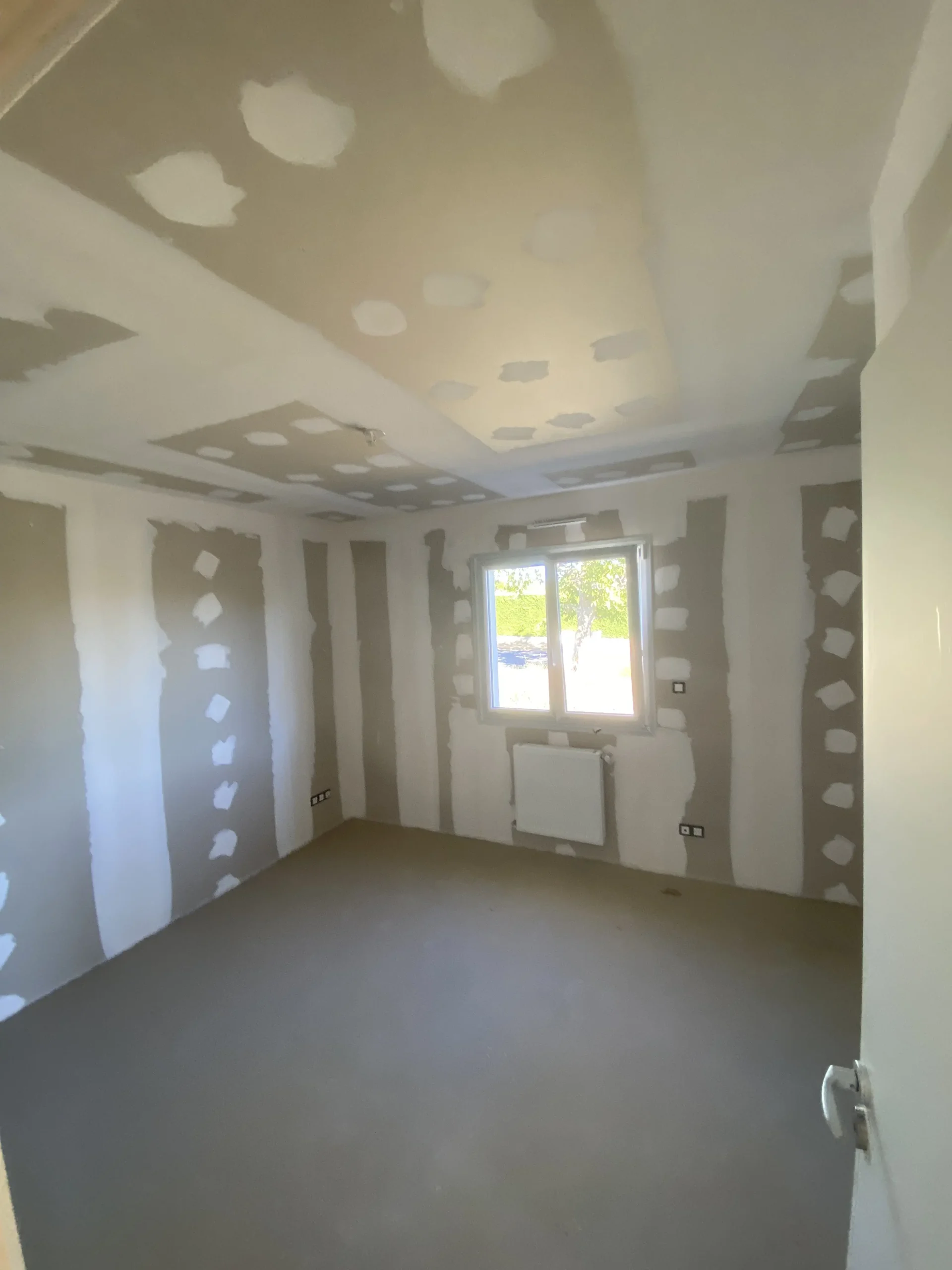 Réalisation peinture DMT Finitions 4